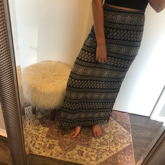 PacSun Boho Maxi Skirt - Picture 2 of 4